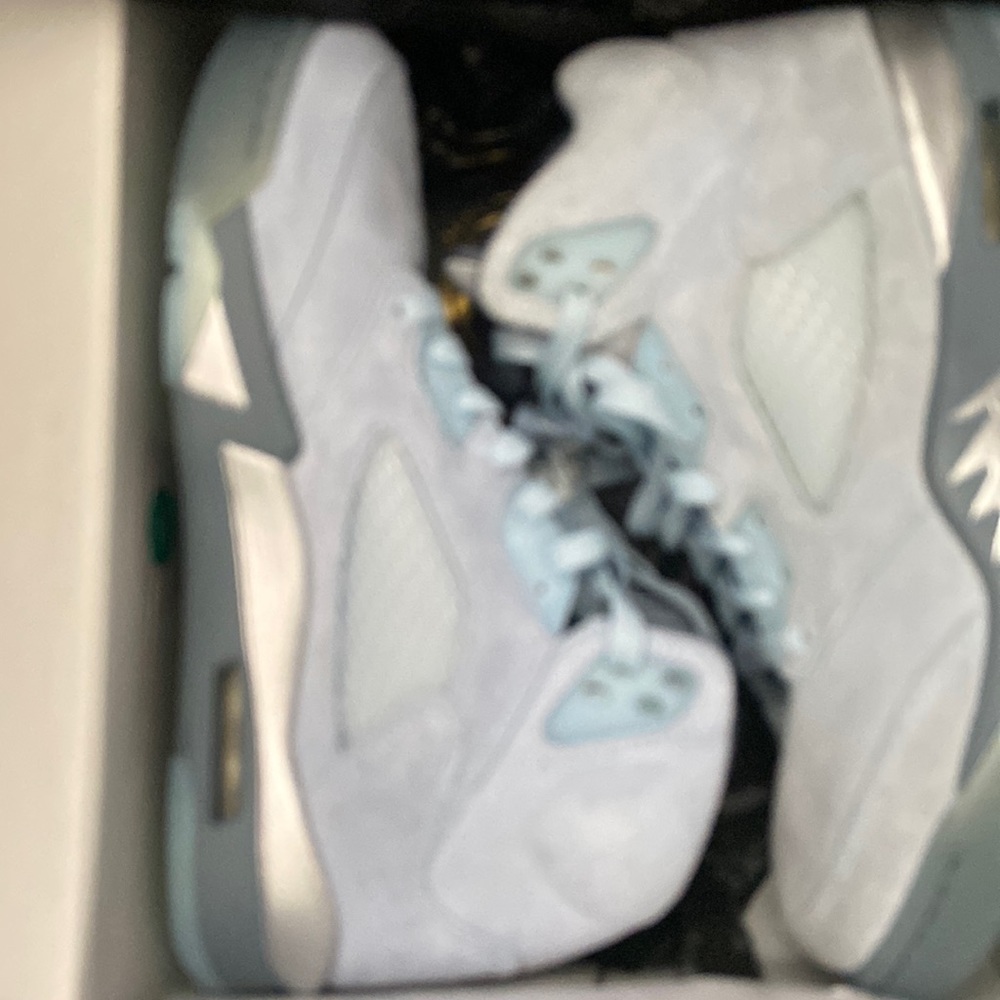 “Blue bird” Jordan 5s brand new never worn